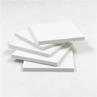 Stingra paplašināta PVC lapa